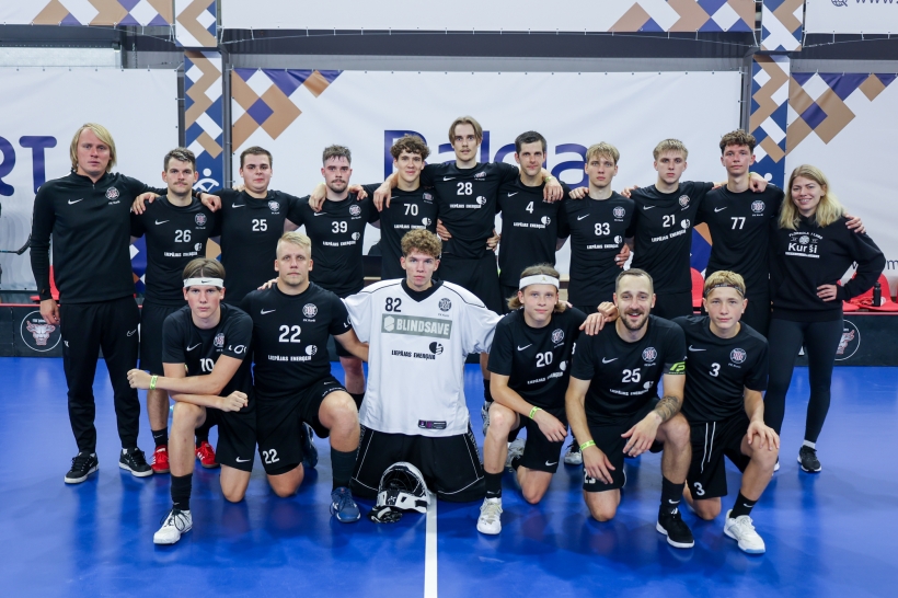 Kurši ar divām komandām pārbauda spēkus 