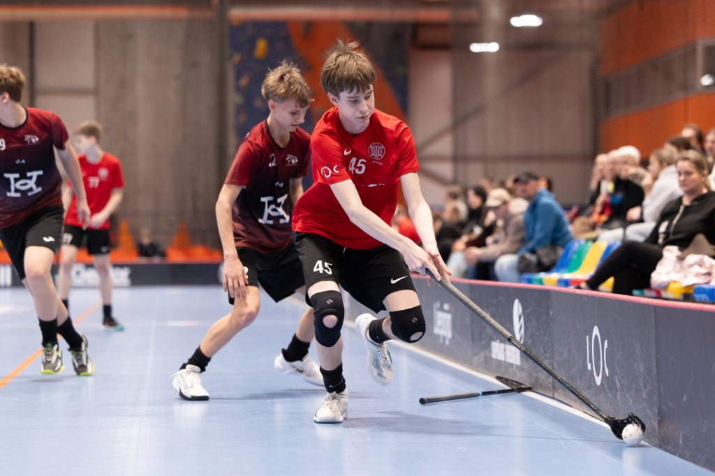 U14Y pārvar ceturtdaļfinālu